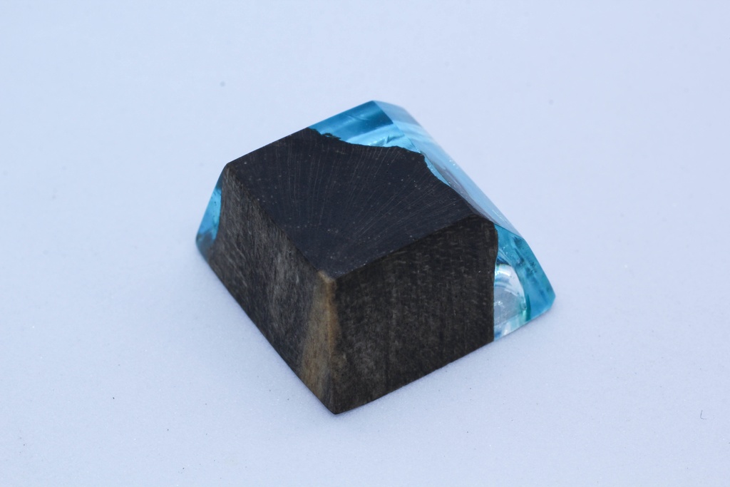 Series: Wood resin 3