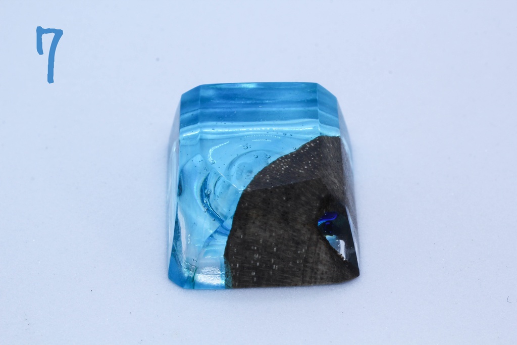 Series: Wood resin 3