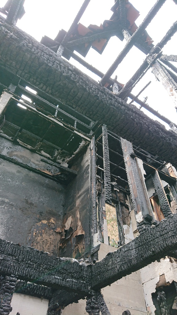 全焼一軒家@内観撮影メイン150枚(外観ビフォーアフターあり)