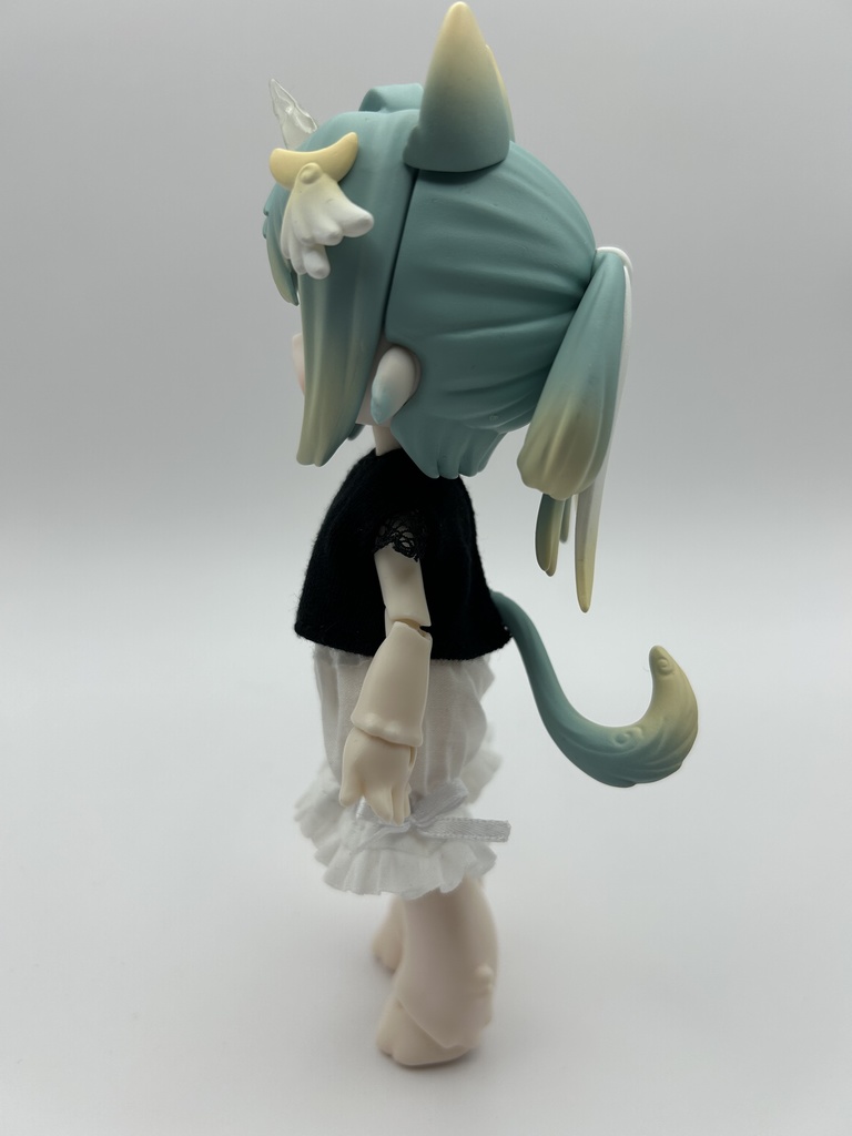 萌獣アンティーユ向けゆったり黒カットソー