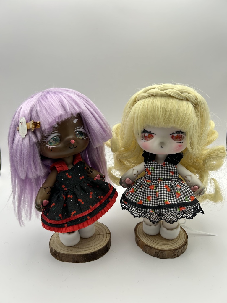 チェリー柄ジャンパースカート