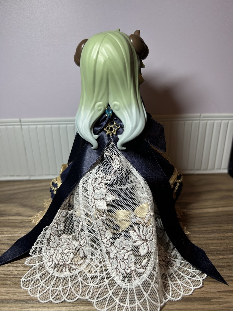 煌めきの国の女王ドレス