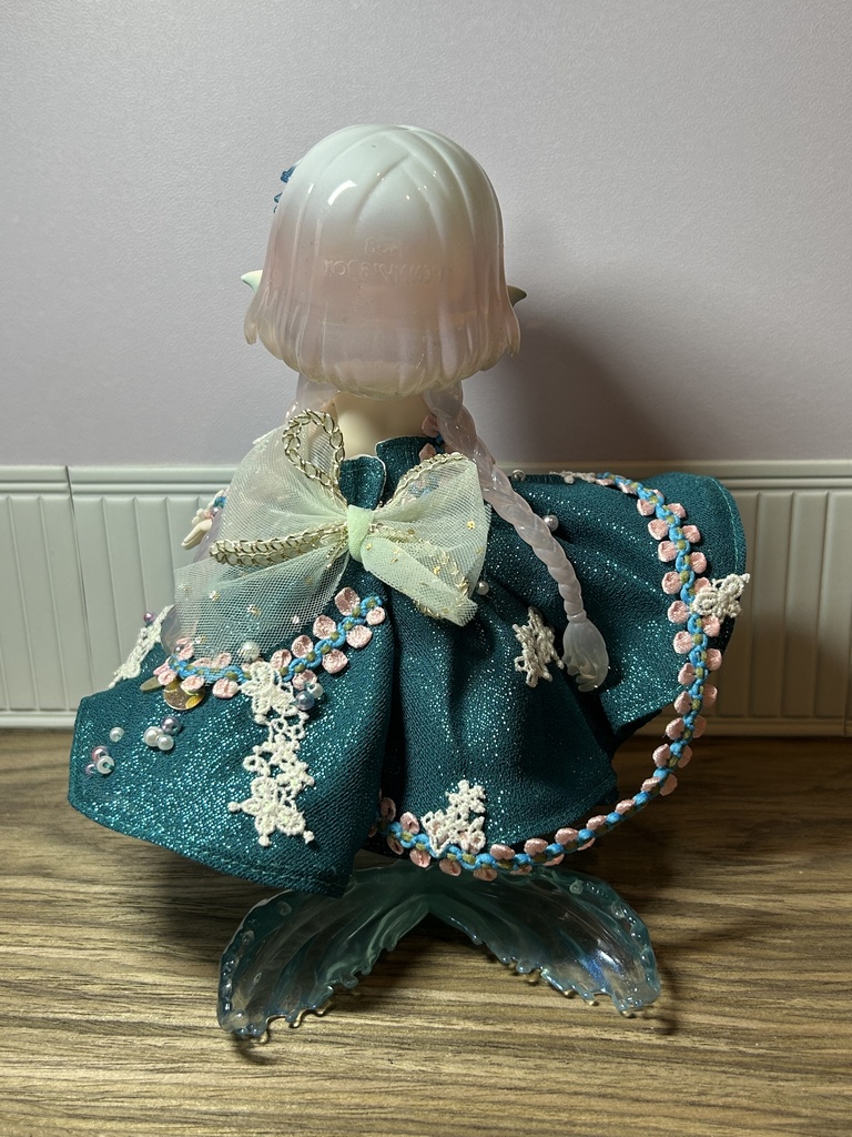 泡に帰る人魚のドレス