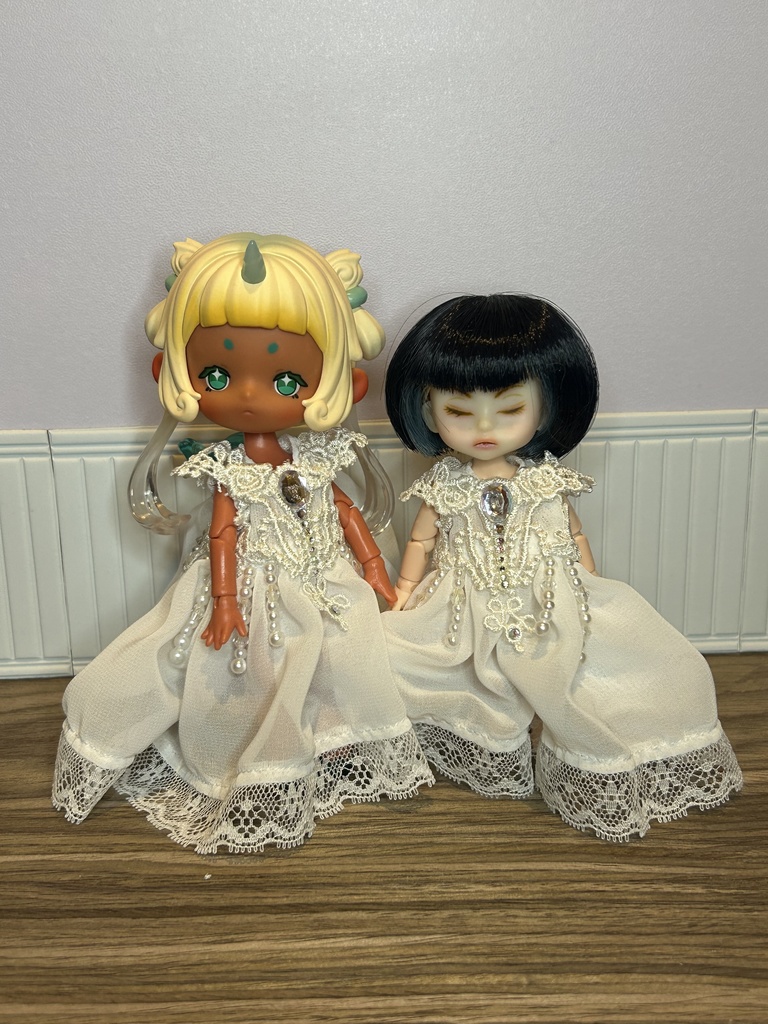 女神のネグリジェ