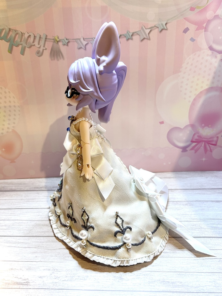 月明かりの女神のドレス