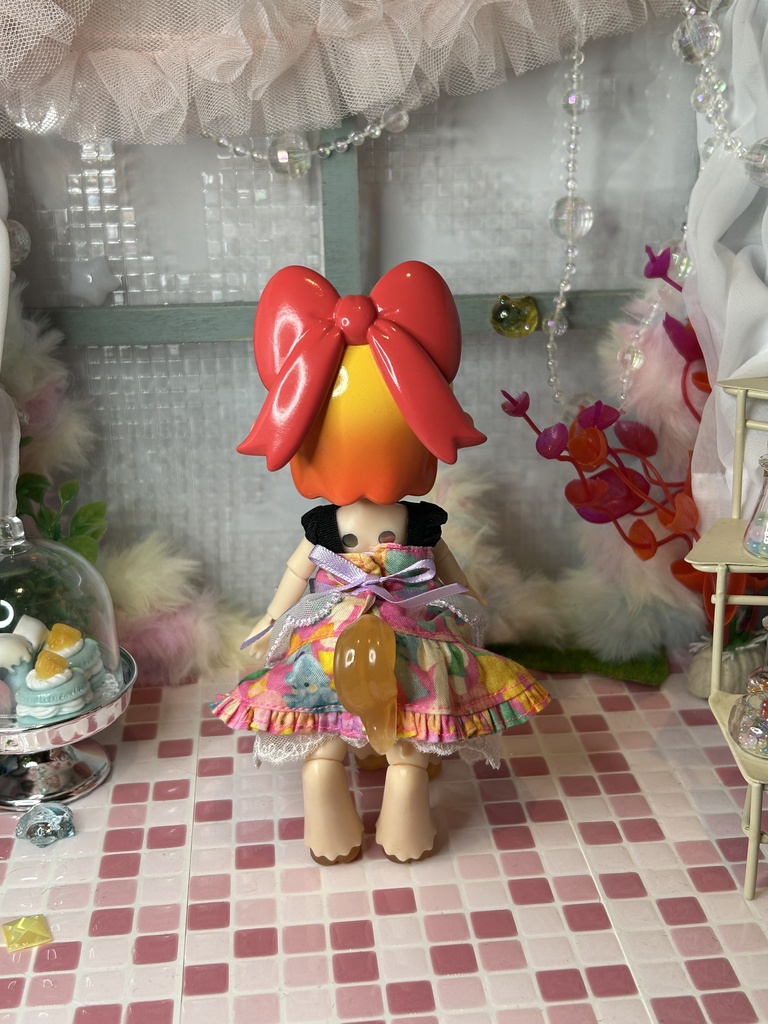 リボンいっぱいエプロンワンピース