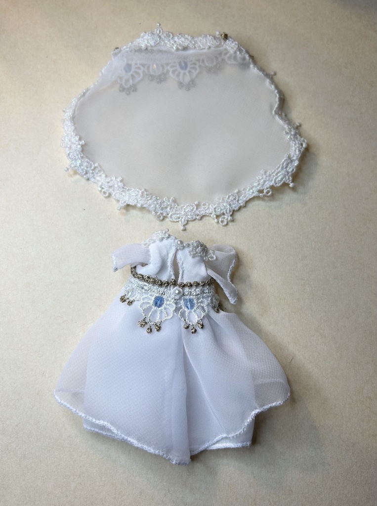 1/12サイズ（小さめ）エルフのウエディングドレス