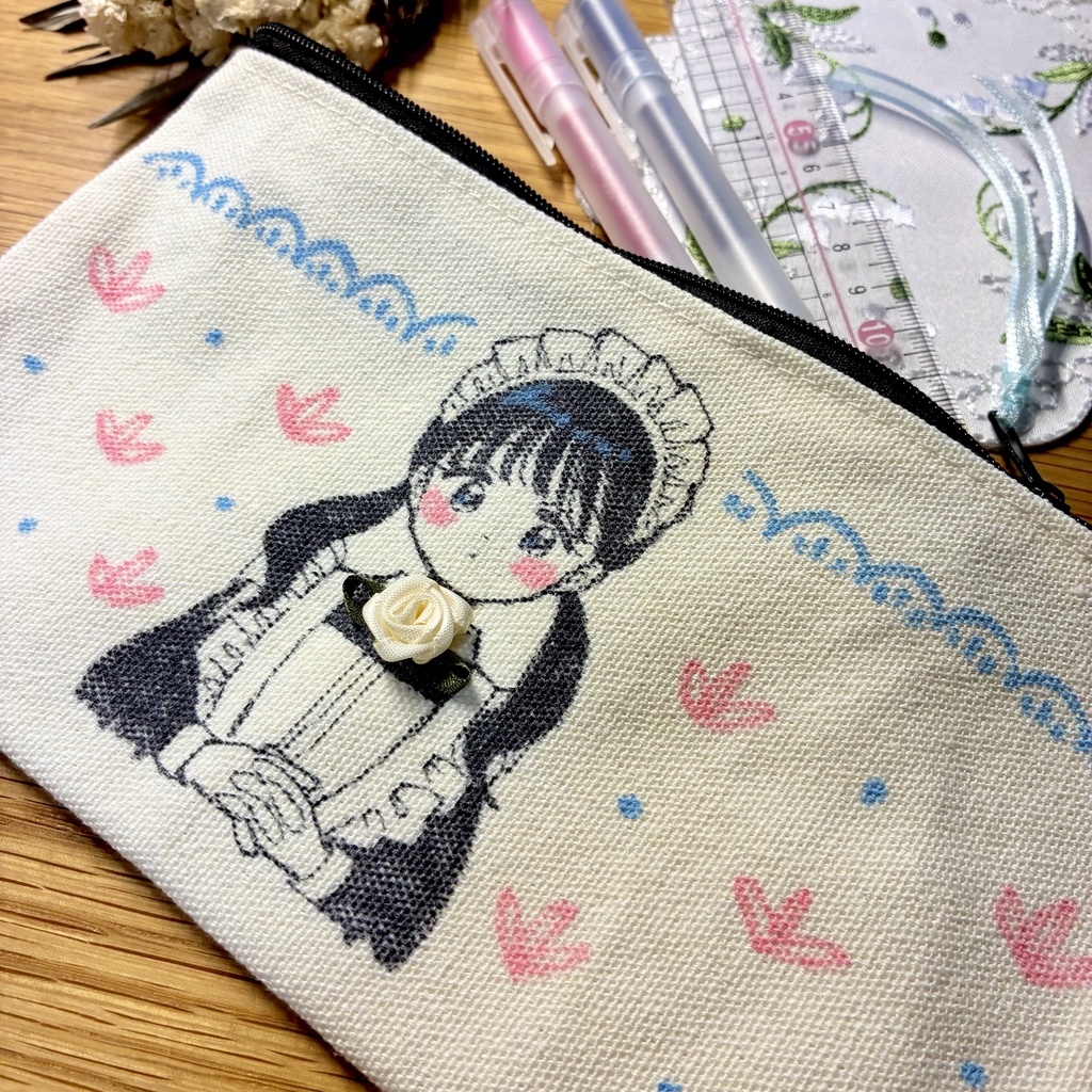 【直筆】コットンキャンバスポーチ🌷タレ目メイドさん