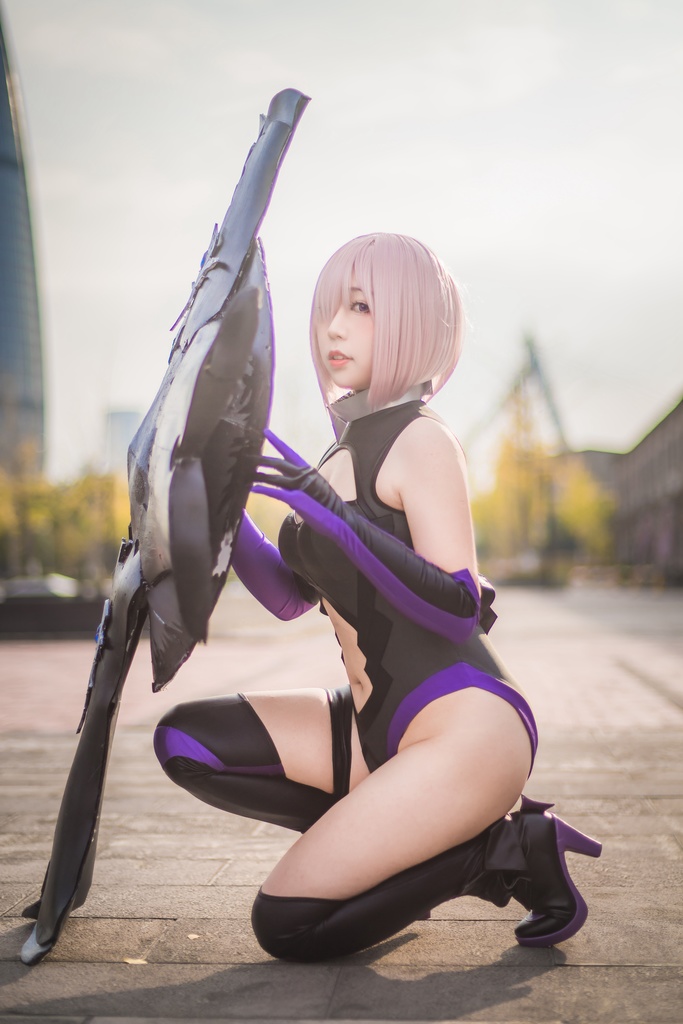 #70【4K】桃桃子 momoko Fate Go マシュ トレーナー & ジャンヌ 礼服(二周年)