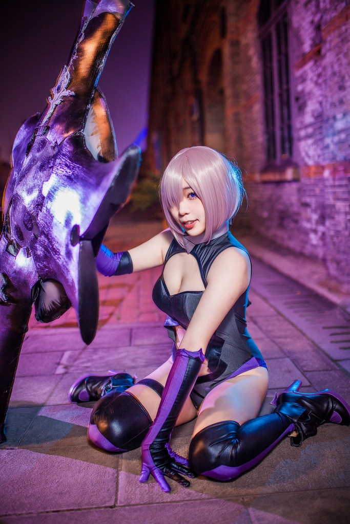 #70【4K】桃桃子 momoko Fate Go マシュ トレーナー & ジャンヌ 礼服(二周年)