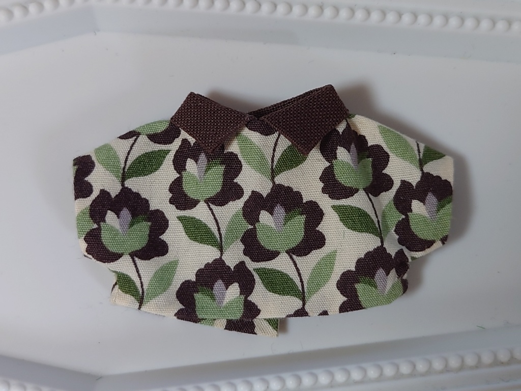 フラワーチョコのシャツ(10cmぬい用)