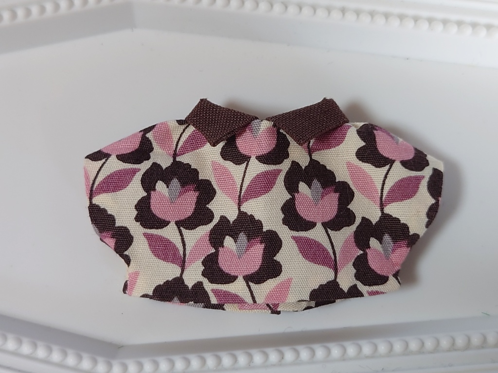 フラワーチョコのシャツ(10cmぬい用)