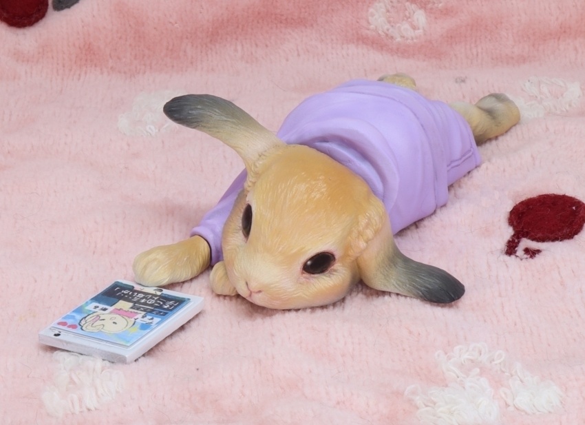 巣ごもりウサギ ガレージキット 未塗装 未組み立て ガレージキット