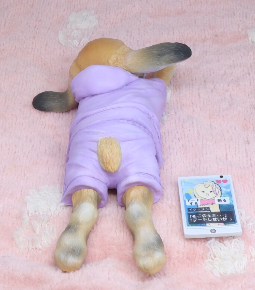 巣ごもりウサギ ガレージキット 未塗装 未組み立て ガレージキット