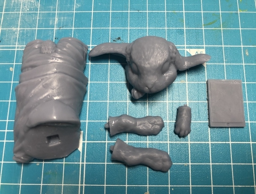 巣ごもりウサギ ガレージキット 未塗装 未組み立て ガレージキット