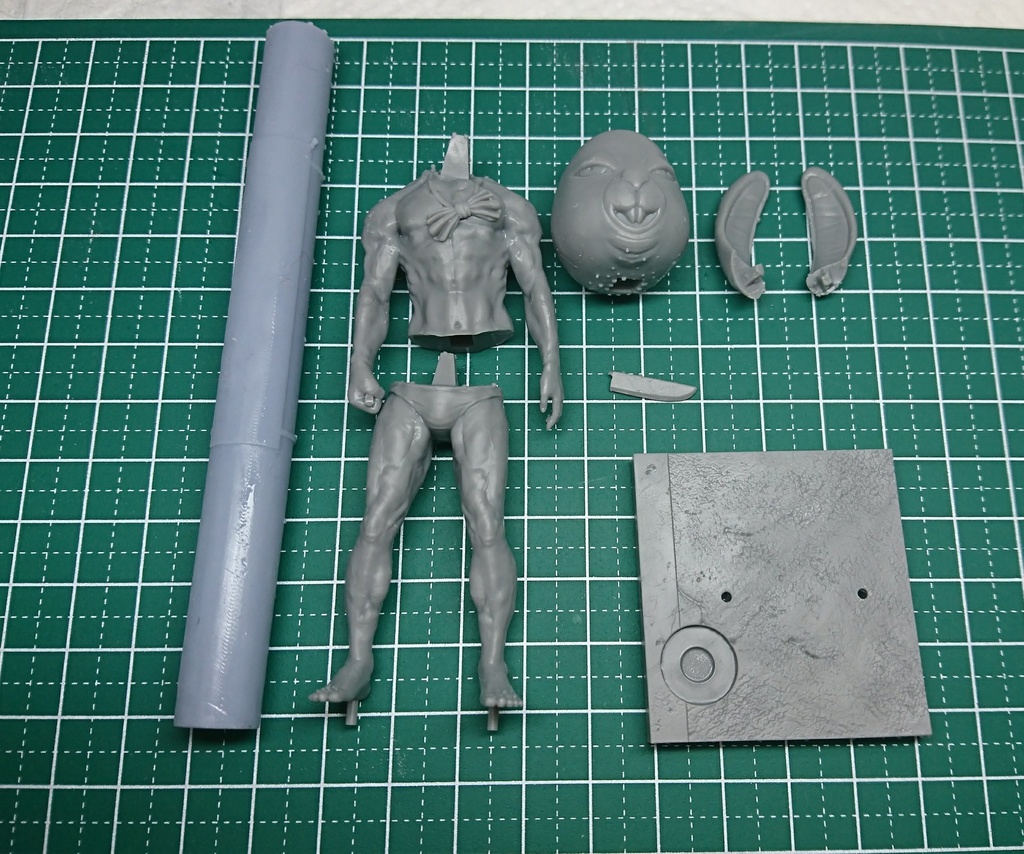 【 感染兎 】 1/20 ガレージキット