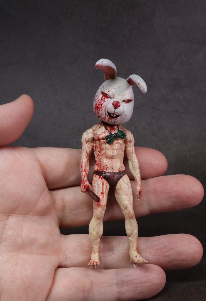 【 感染兎 】 1/20 ガレージキット