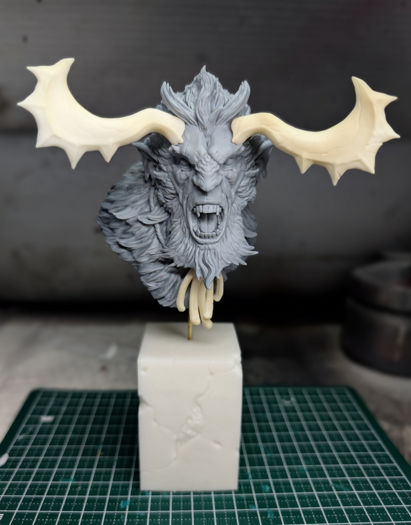 Krampus クランプス 未塗装ガレージキット
