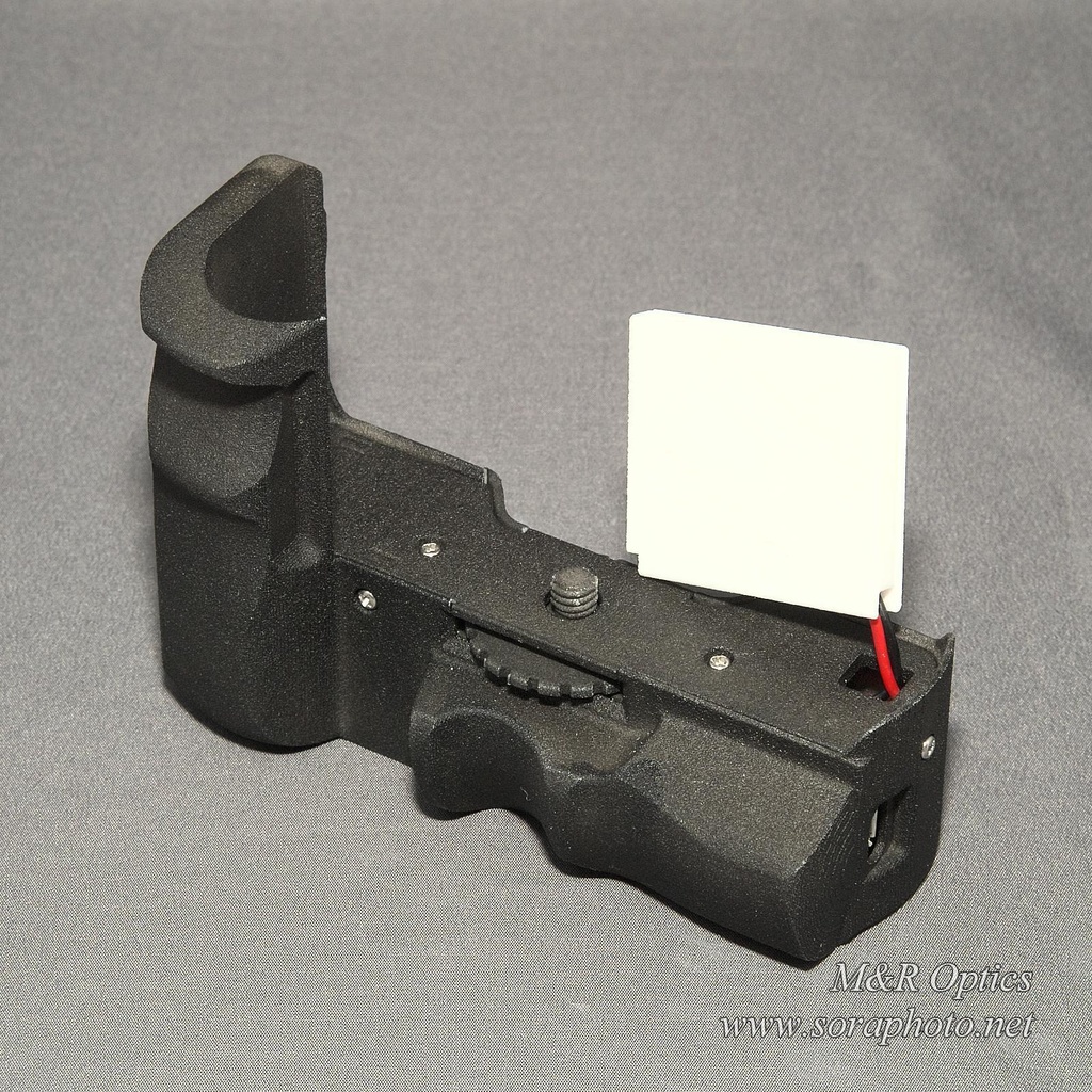 【受注生産品】Q10/Q7用外部バッテリーグリップ「ARCTOS」(3Dプリント部品+電子部品キット)