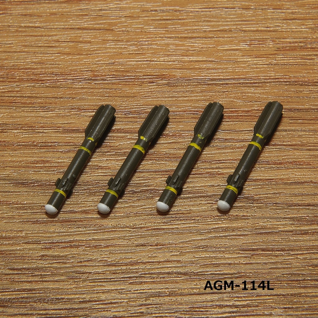 【在庫品】1/72スケール AGM-114L 4本(プラスチックモデル用品)