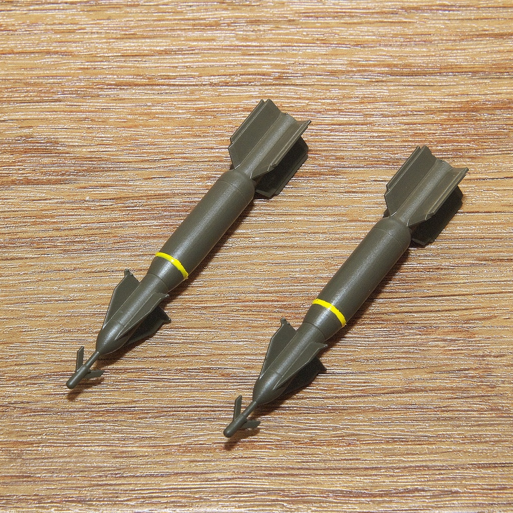 【在庫品】1/72スケール BGL-1000 2本(プラスチックモデル用品)