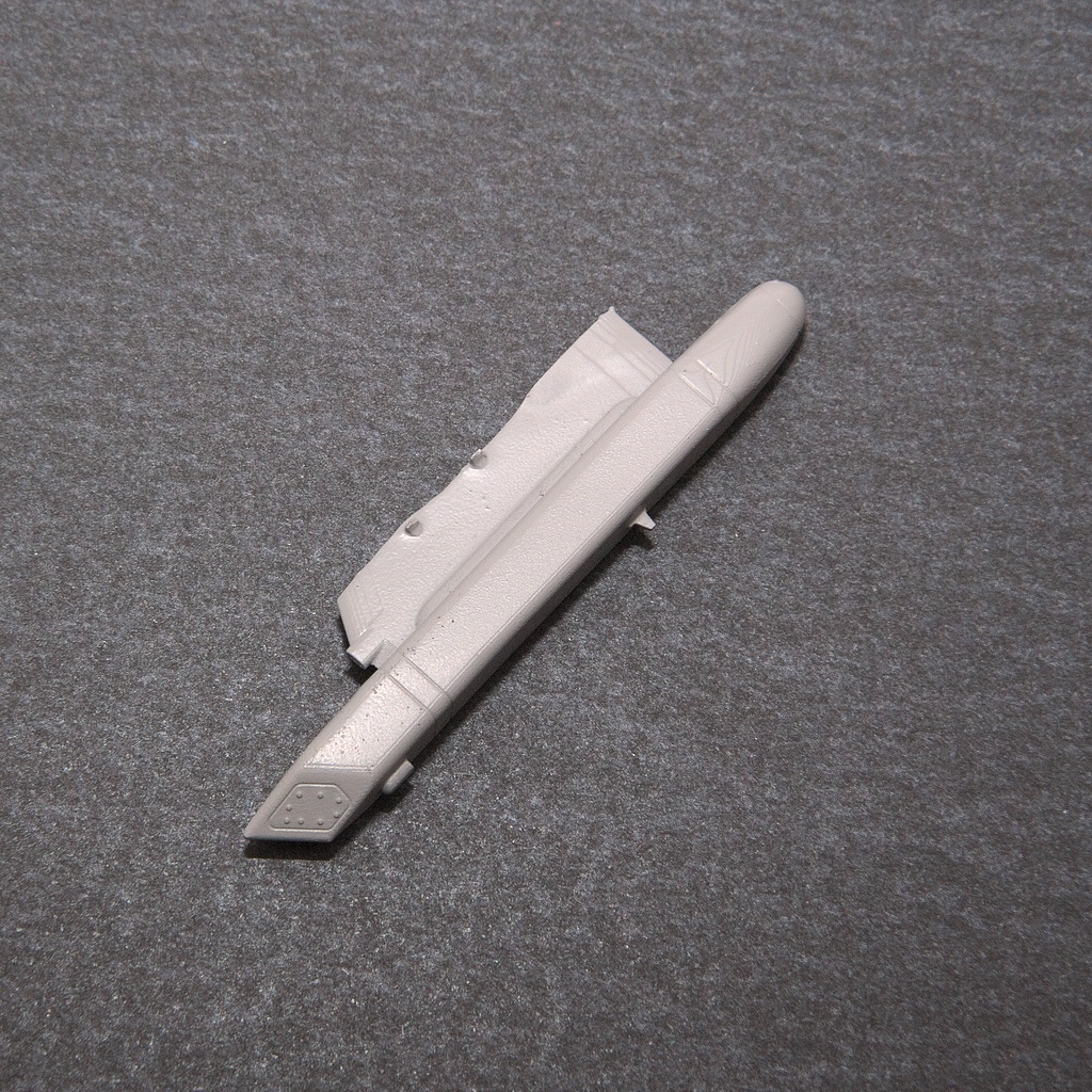 【在庫品】1/72スケール ASTAC/TACER 偵察ポッド 1本（プラスチックモデル用品）