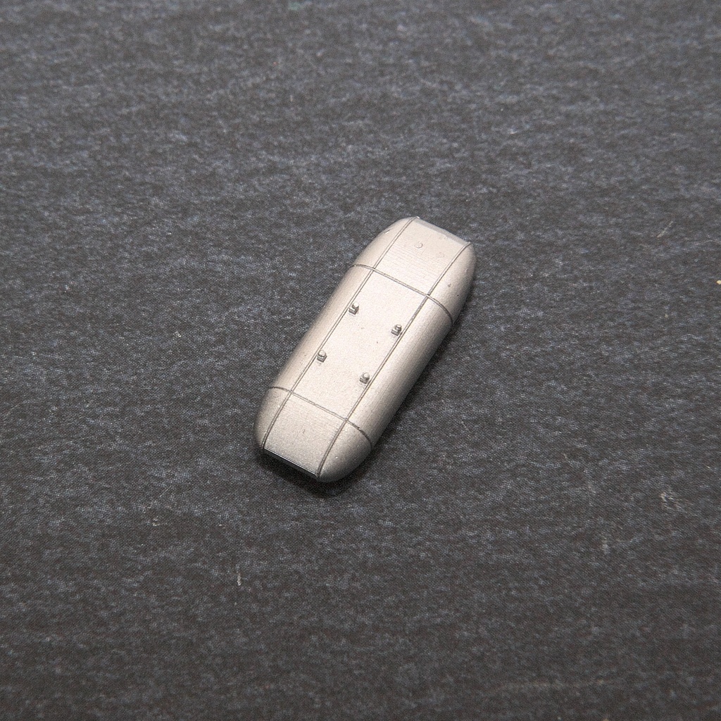【在庫品】1/72スケール T-33A トラベルポッド 1個(プラスチックモデル用品)