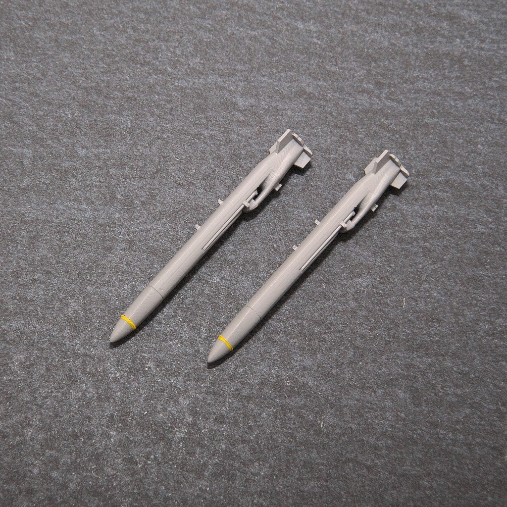 【在庫品】1/72スケール ADM-160B MALD 2本（プラスチックモデル用品）