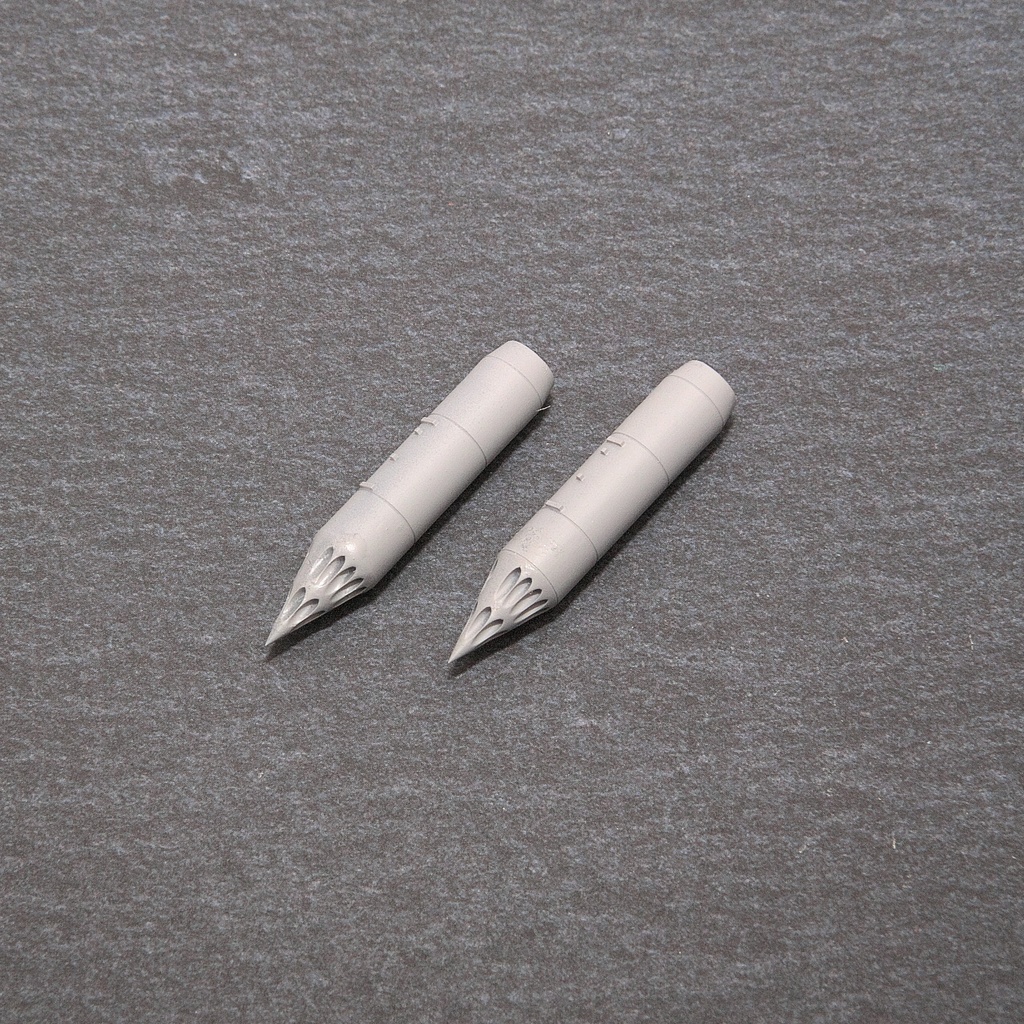 【在庫品】1/72スケール B-8M ロケットポッド 2本(プラスチックモデル用品)