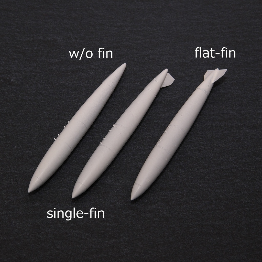 【在庫品】1/72スケール Aero-1D 300gal増槽 2本(プラスチックモデル用品)