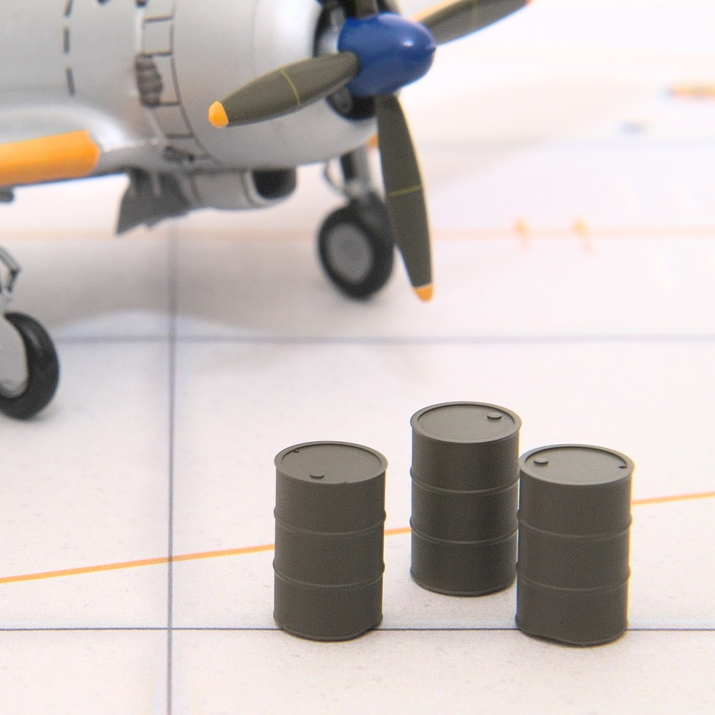 【在庫品】1/72スケール 200Lドラム缶 3本(プラスチックモデル用品)