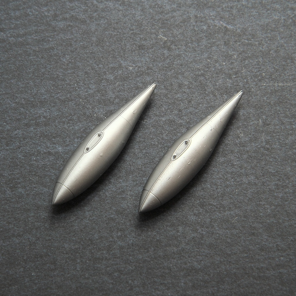 P-80/TF-80C用 165gal増槽 2本（1/72スケール プラスチックモデル用品）