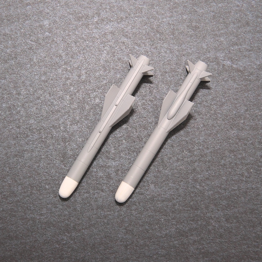 ASM-1C (91式空対艦誘導弾) 2本（1/72スケール プラスチックモデル用品）