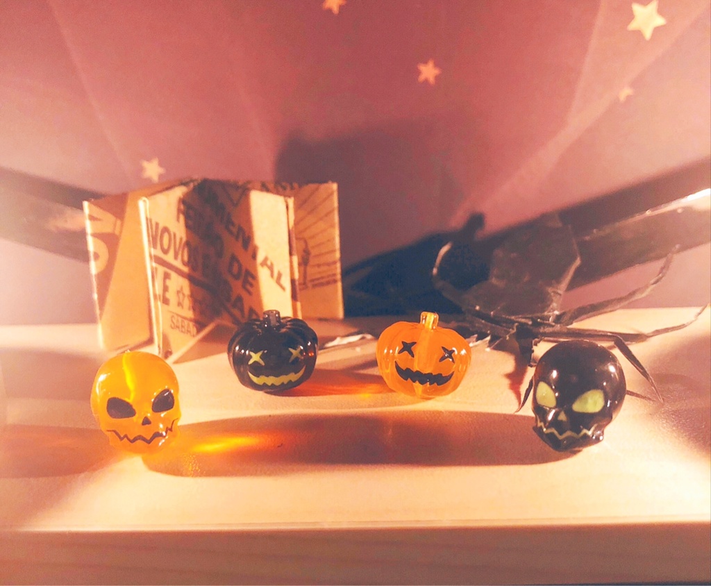 ハロウィンピアス(髑髏)