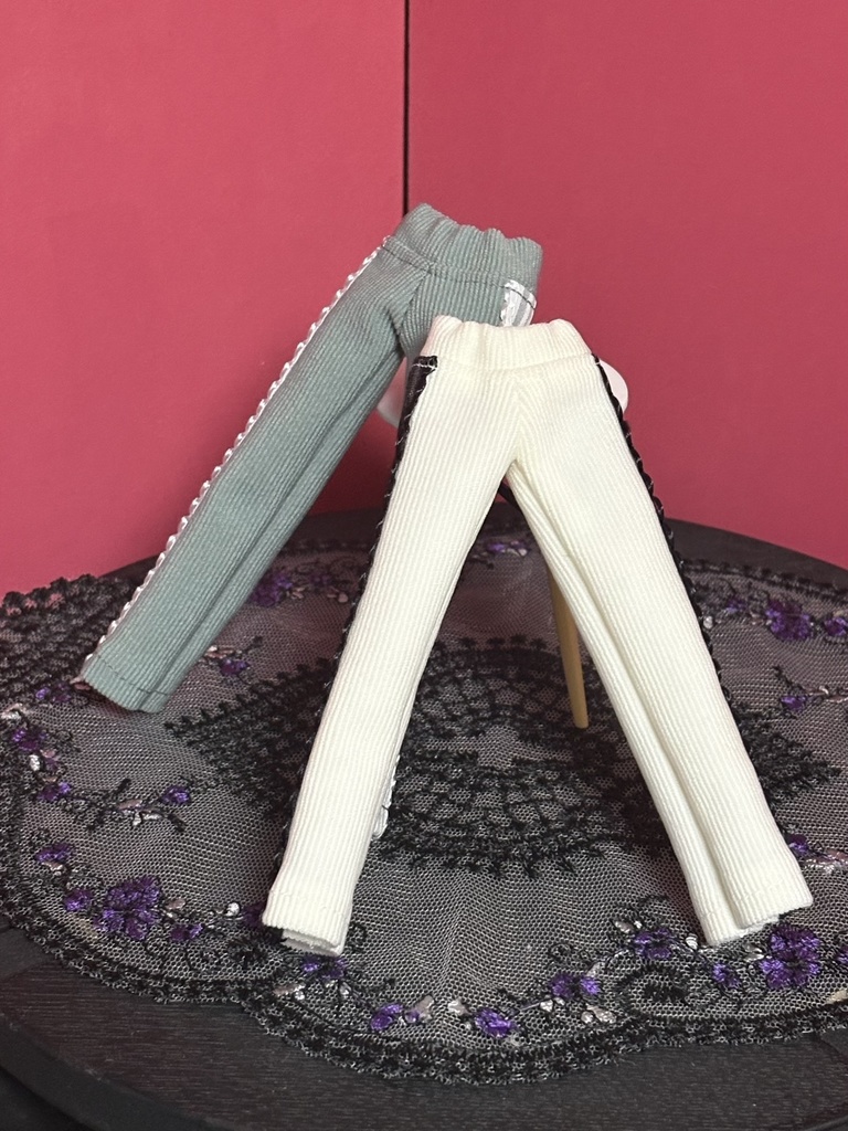 シチリアサイズ レースラインリブパンツ