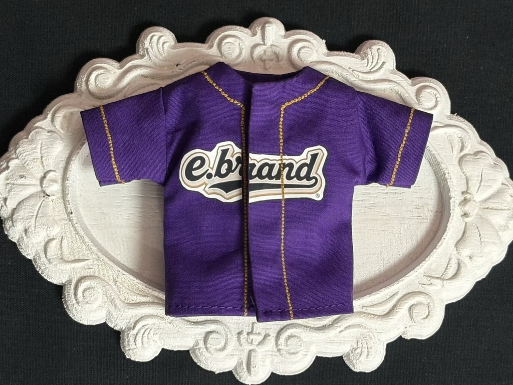 ベースボールシャツ