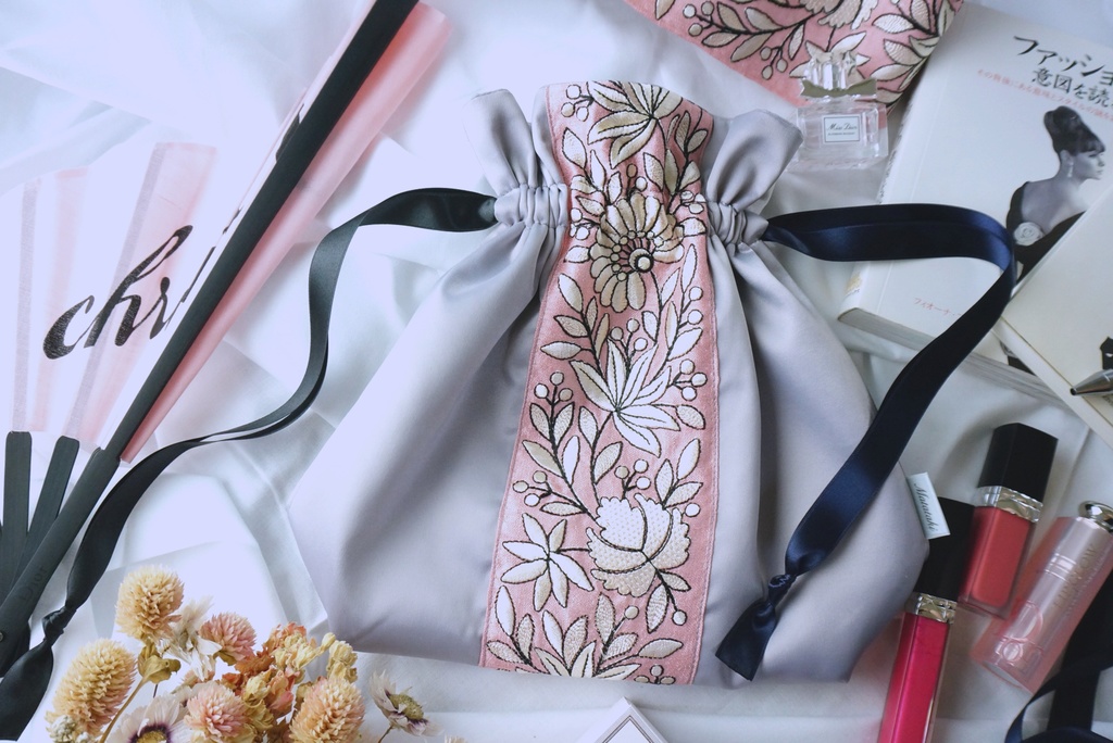 古今伝授の太刀イメージ【トラベル巾着ポーチ】