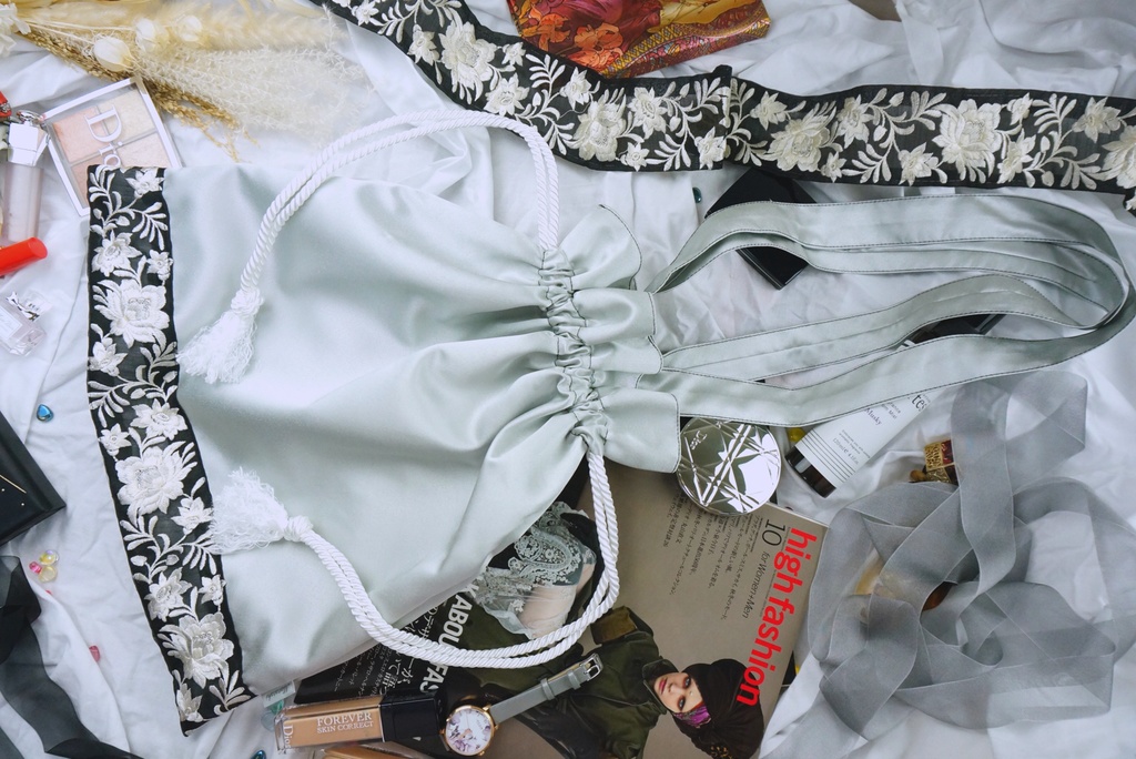 姫鶴一文字イメージ【おでかけ巾着トート】※リボンデザイン違い※