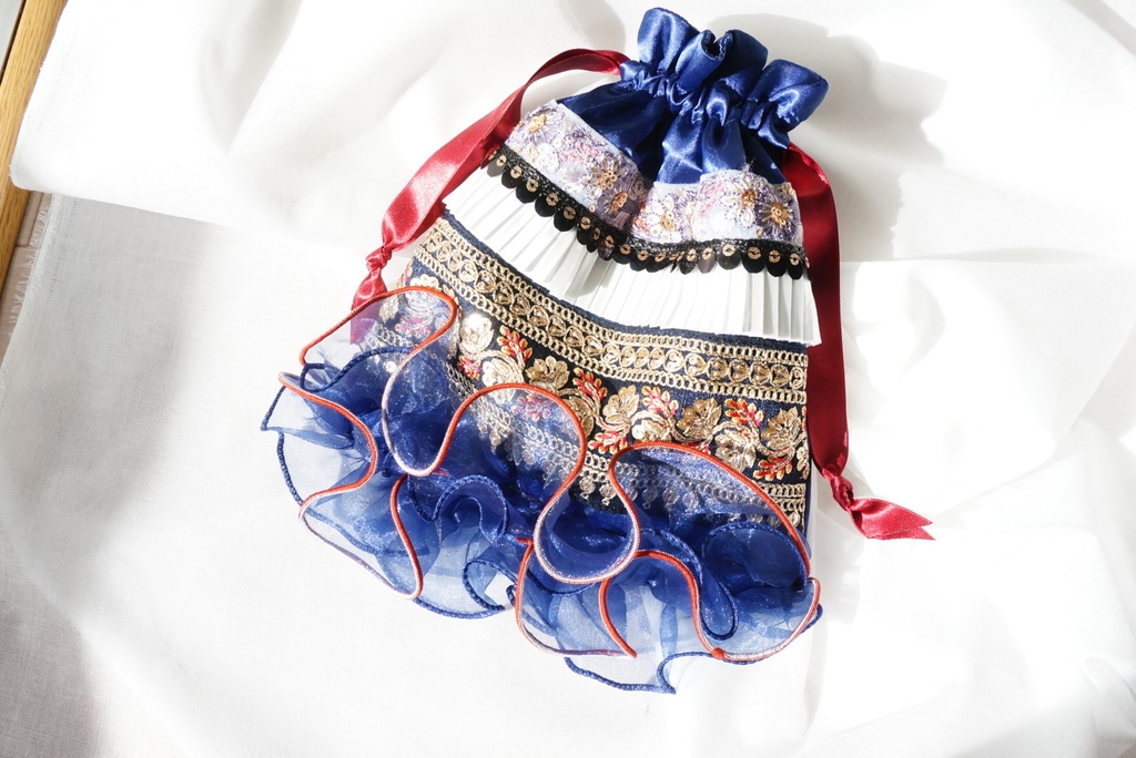 鯰尾藤四郎イメージ/盛りもり巾着