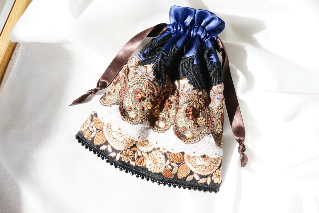 平野藤四郎イメージ/盛りもり巾着