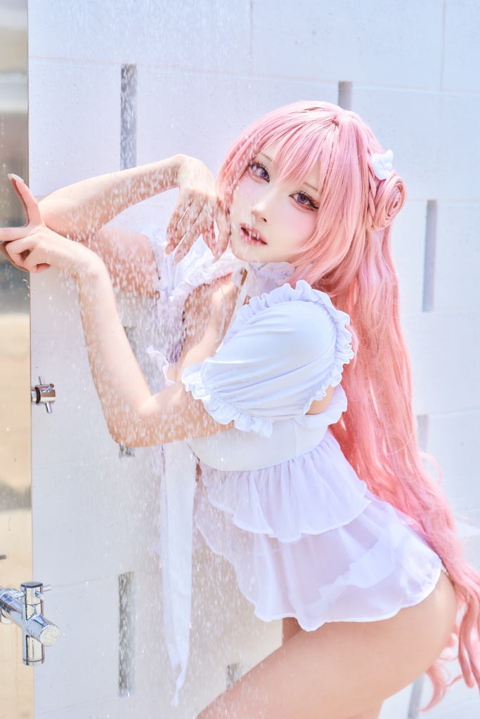 ドロシー写真集 【Petals of Eden】