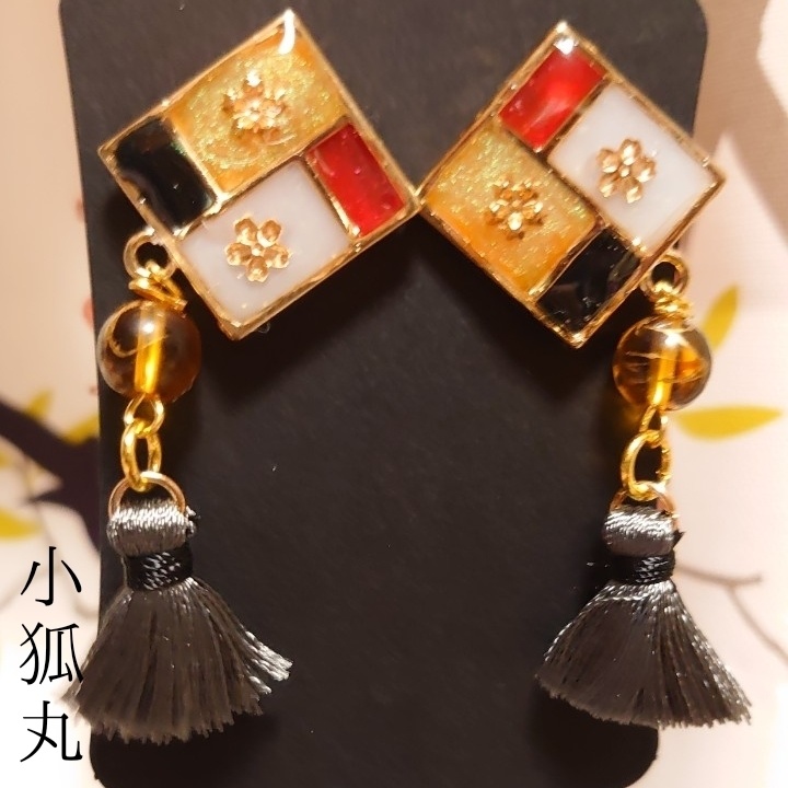 【刀剣乱舞】イヤリング【三日月、小狐丸、髭切】