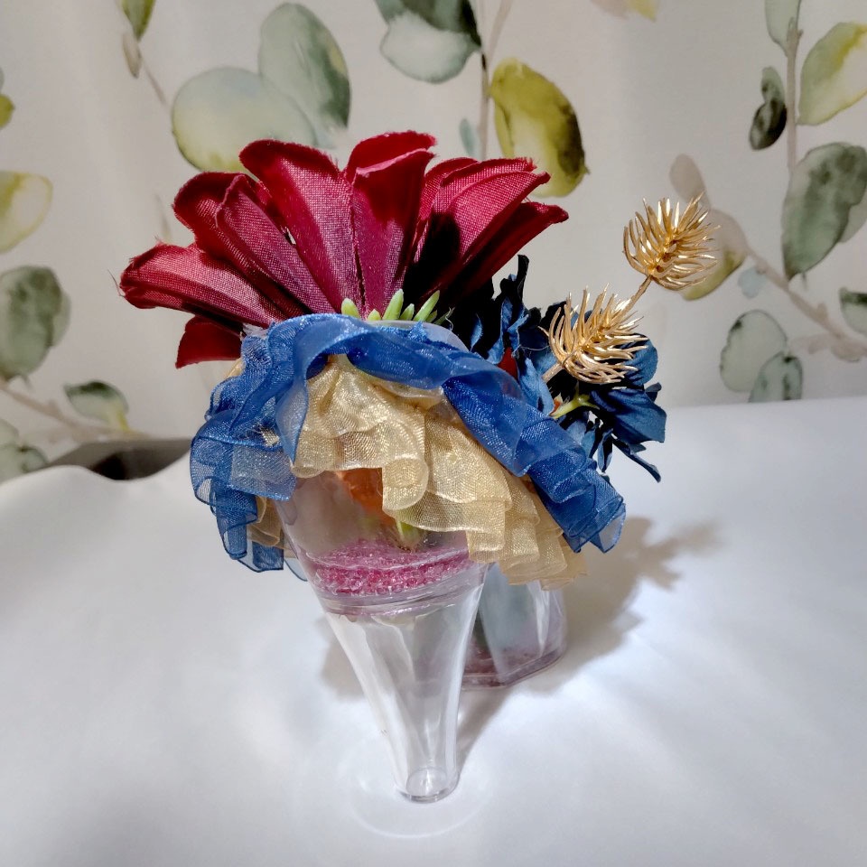 【スカラビア寮イメージ】ヒールの靴&フラワーインテリア【ツイステッドワンダーランド】