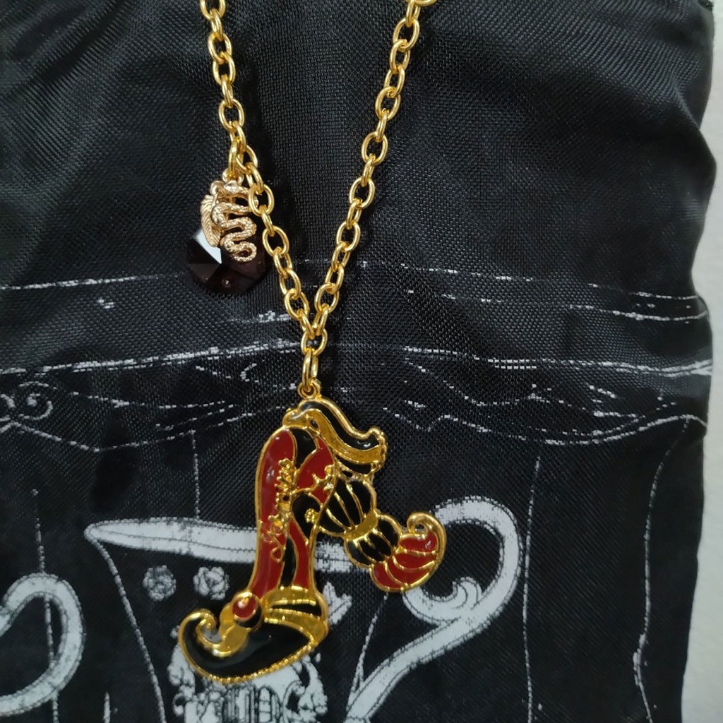 【ツイステッドワンダーランド】寮イメージハイヒールバッグチャーム【ハーツ・オクタ・スカラビア・ディアソムニア】