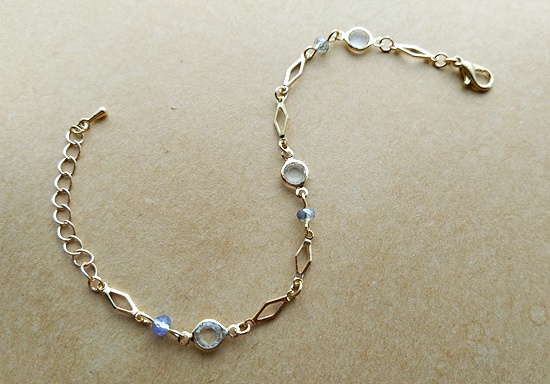 菱形チェーンとフレームコネクターのブレスレット