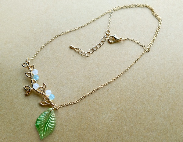 花枝のネックレス(雫)