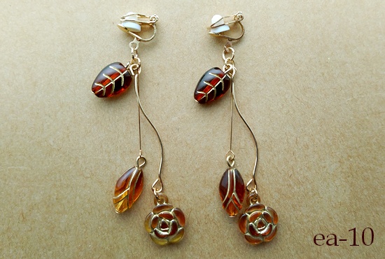 バラエティオーナメントのイヤリング(バリエーション有)