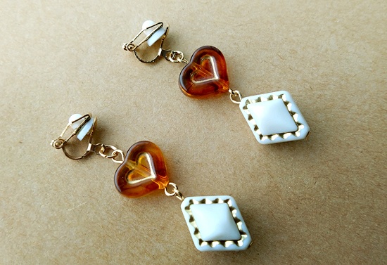 バラエティオーナメントのイヤリング(バリエーション有)