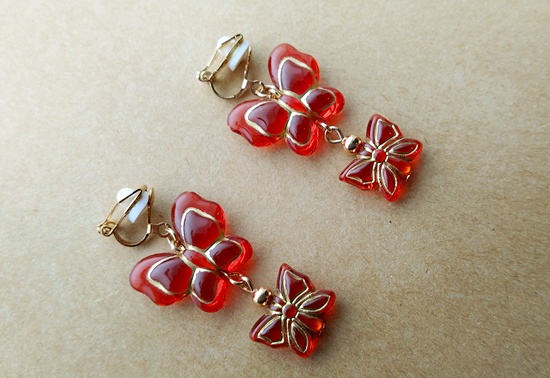 バラエティオーナメントのイヤリング(バリエーション有)