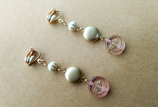 バラエティオーナメントのイヤリング(バリエーション有)